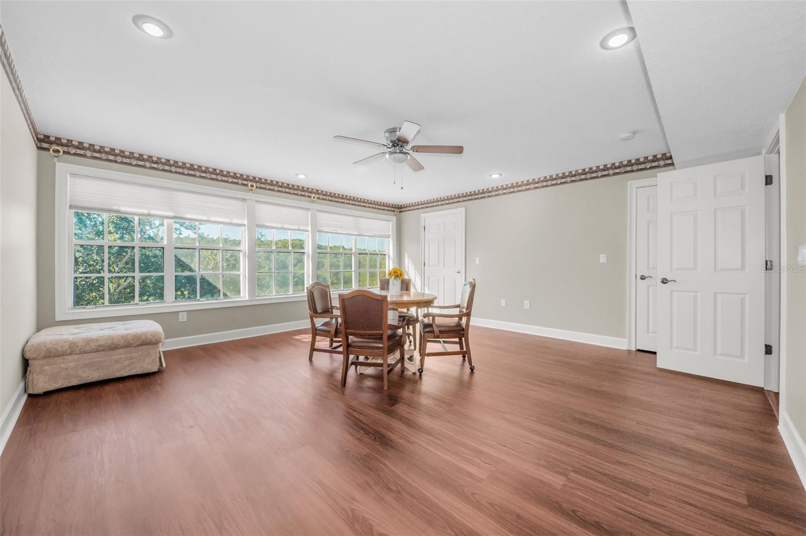 BOOT RANCH - EAGLE WATCH - Residential