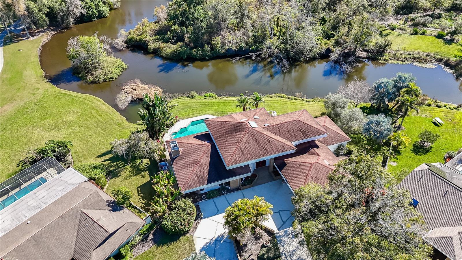 CARROLLWOOD VILLAGE SEC ON - Residential