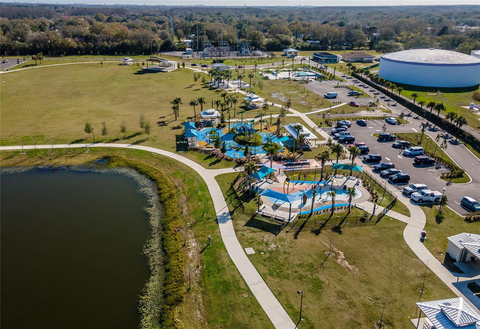 CARROLLWOOD VILLAGE SEC ON - Residential