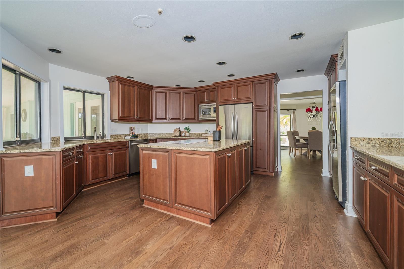 CARROLLWOOD VILLAGE SEC ON - Residential