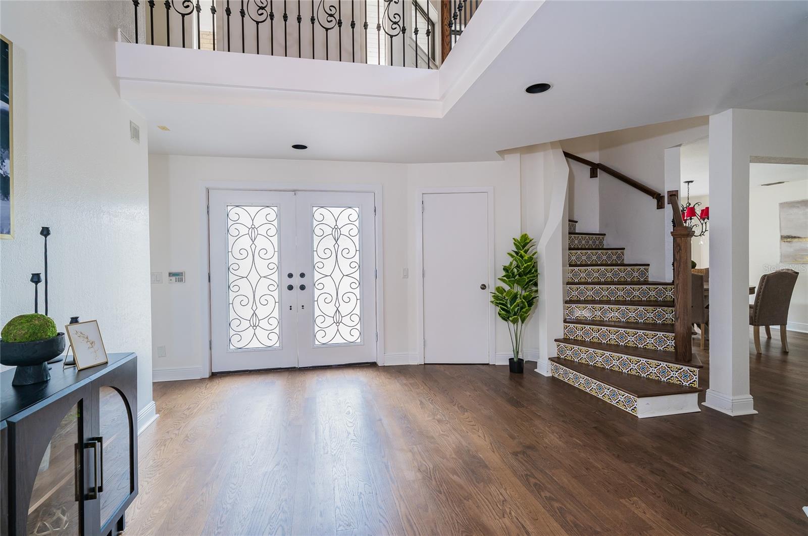 CARROLLWOOD VILLAGE SEC ON - Residential