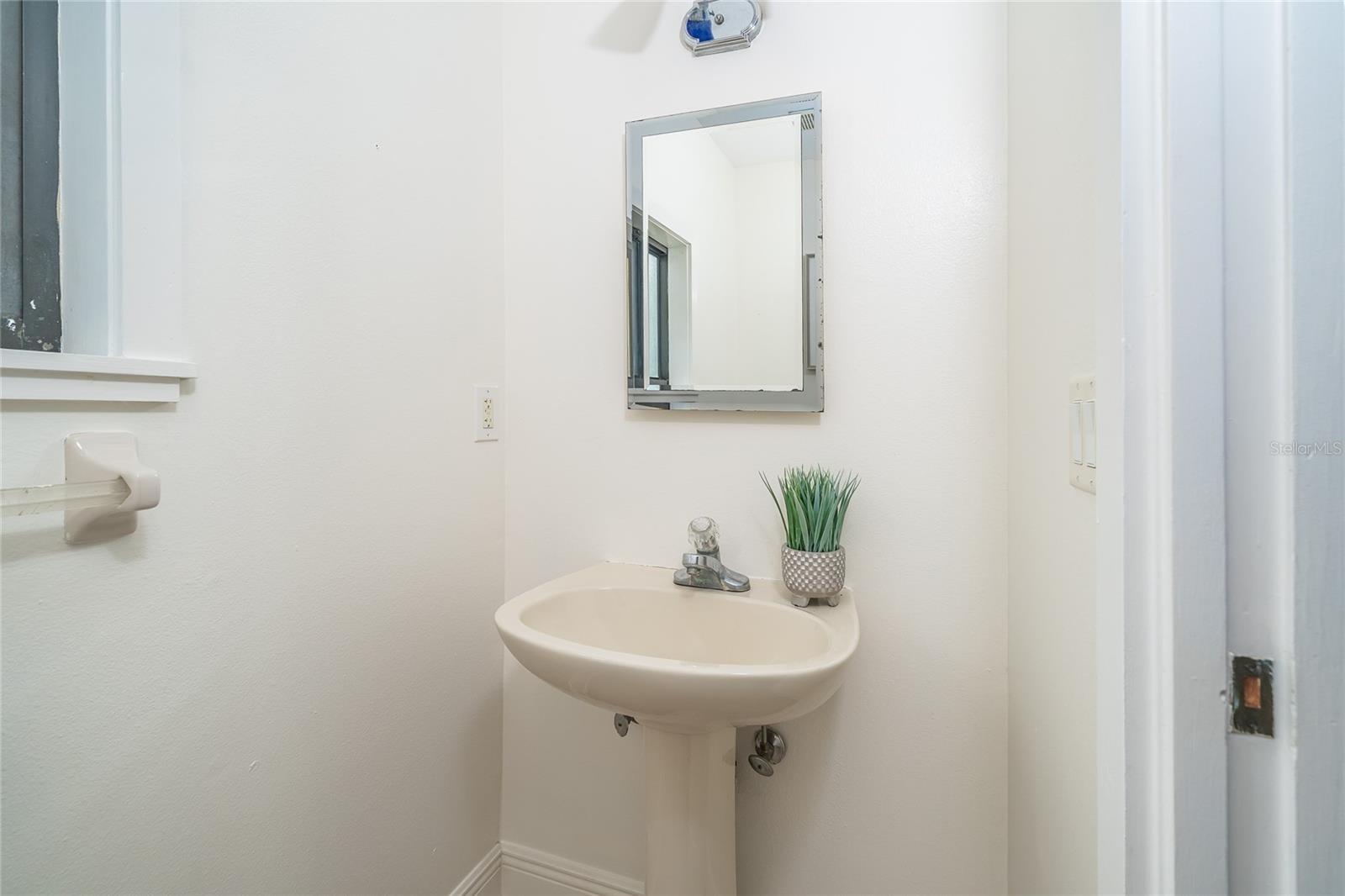 CARROLLWOOD VILLAGE SEC ON - Residential