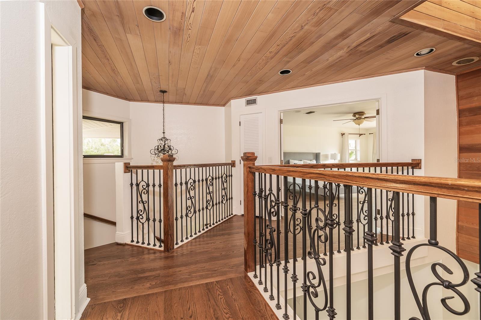 CARROLLWOOD VILLAGE SEC ON - Residential