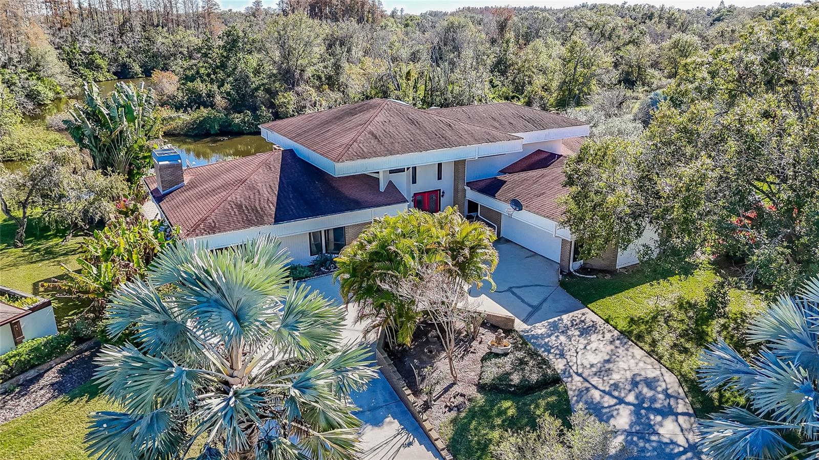 CARROLLWOOD VILLAGE SEC ON - Residential