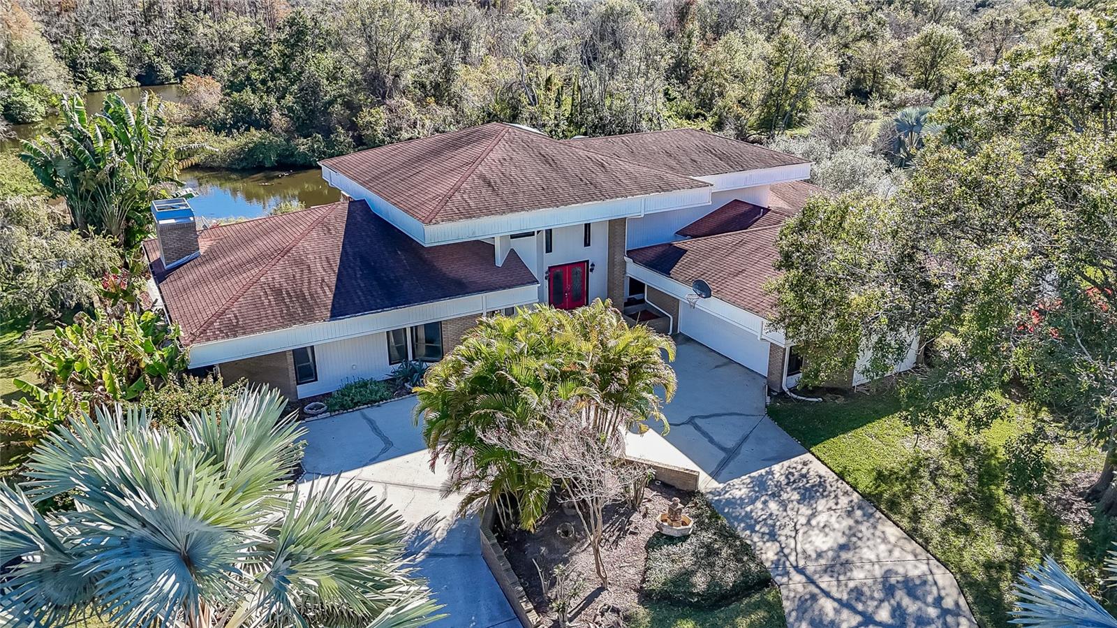 CARROLLWOOD VILLAGE SEC ON - Residential