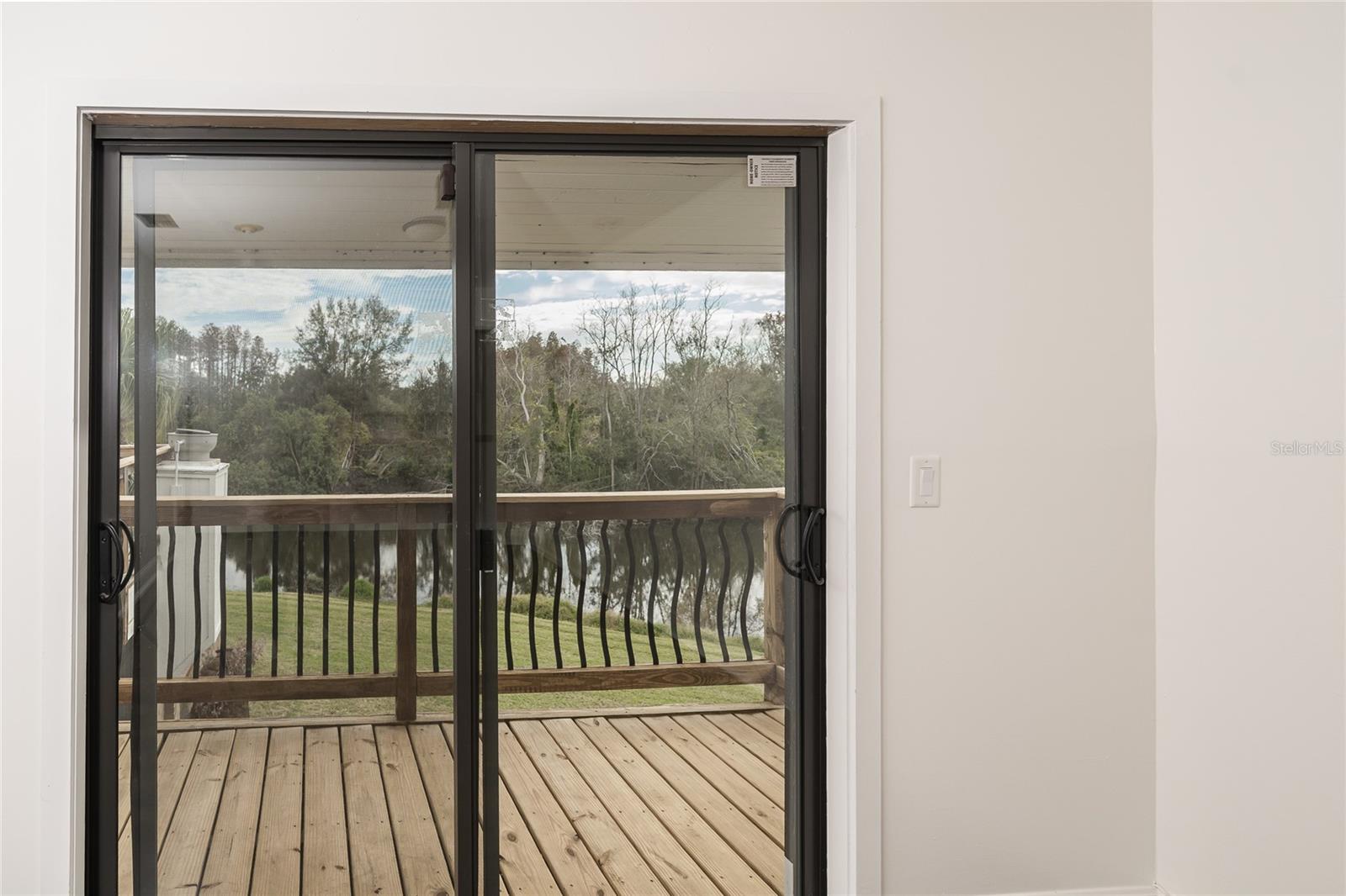 CARROLLWOOD VILLAGE SEC ON - Residential