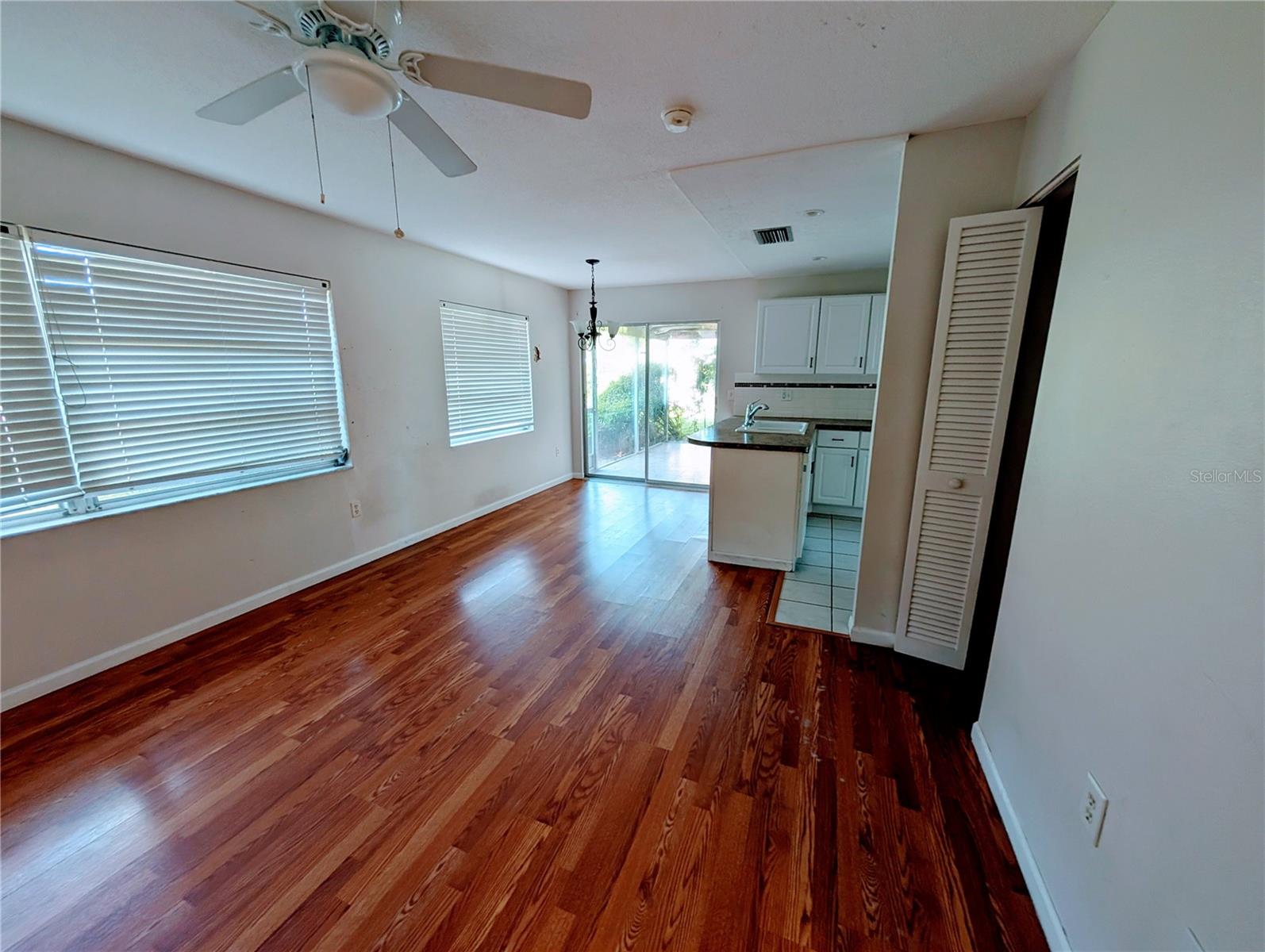 SORRENTO VILLAS 5 - Residential