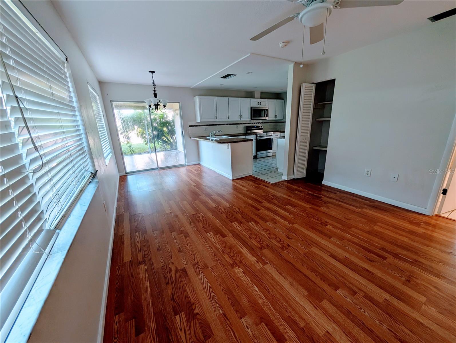 SORRENTO VILLAS 5 - Residential