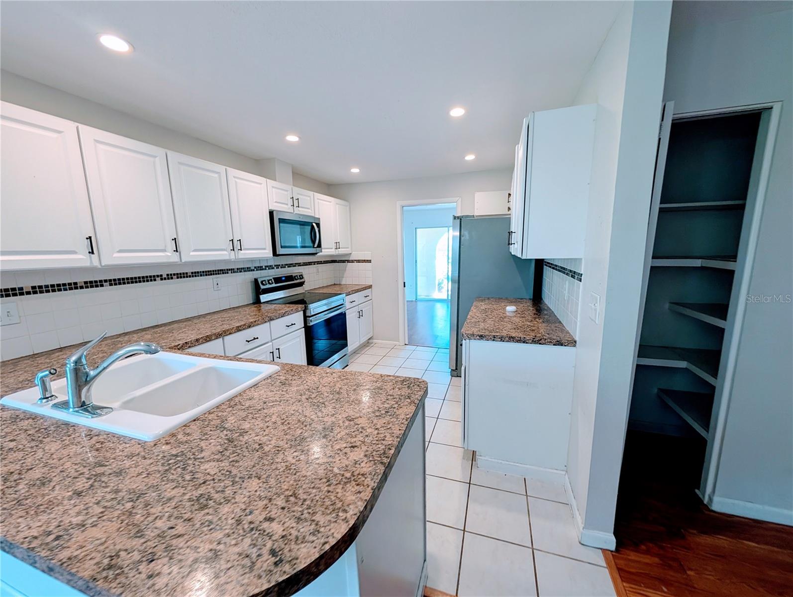 SORRENTO VILLAS 5 - Residential