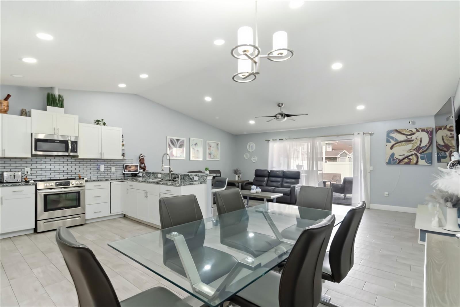 VILLAS OF CASSELBERRY PH 2 - Residential