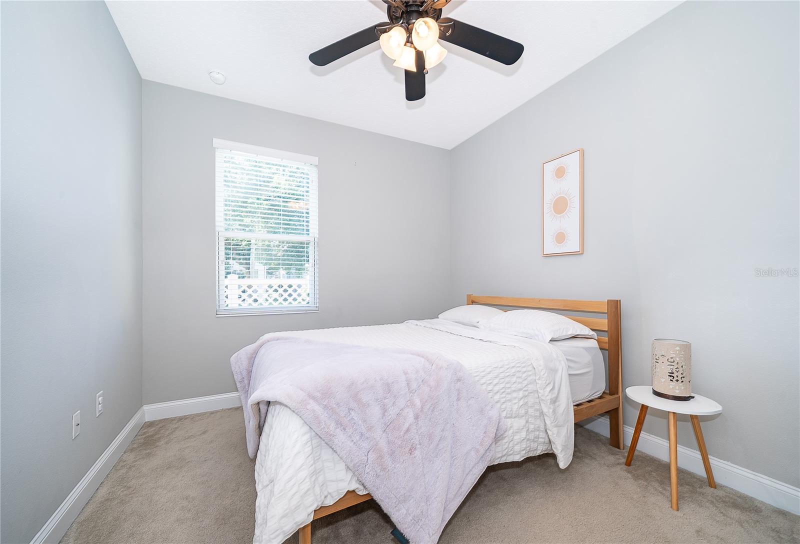 SUMMERLAKE GRVS - Residential