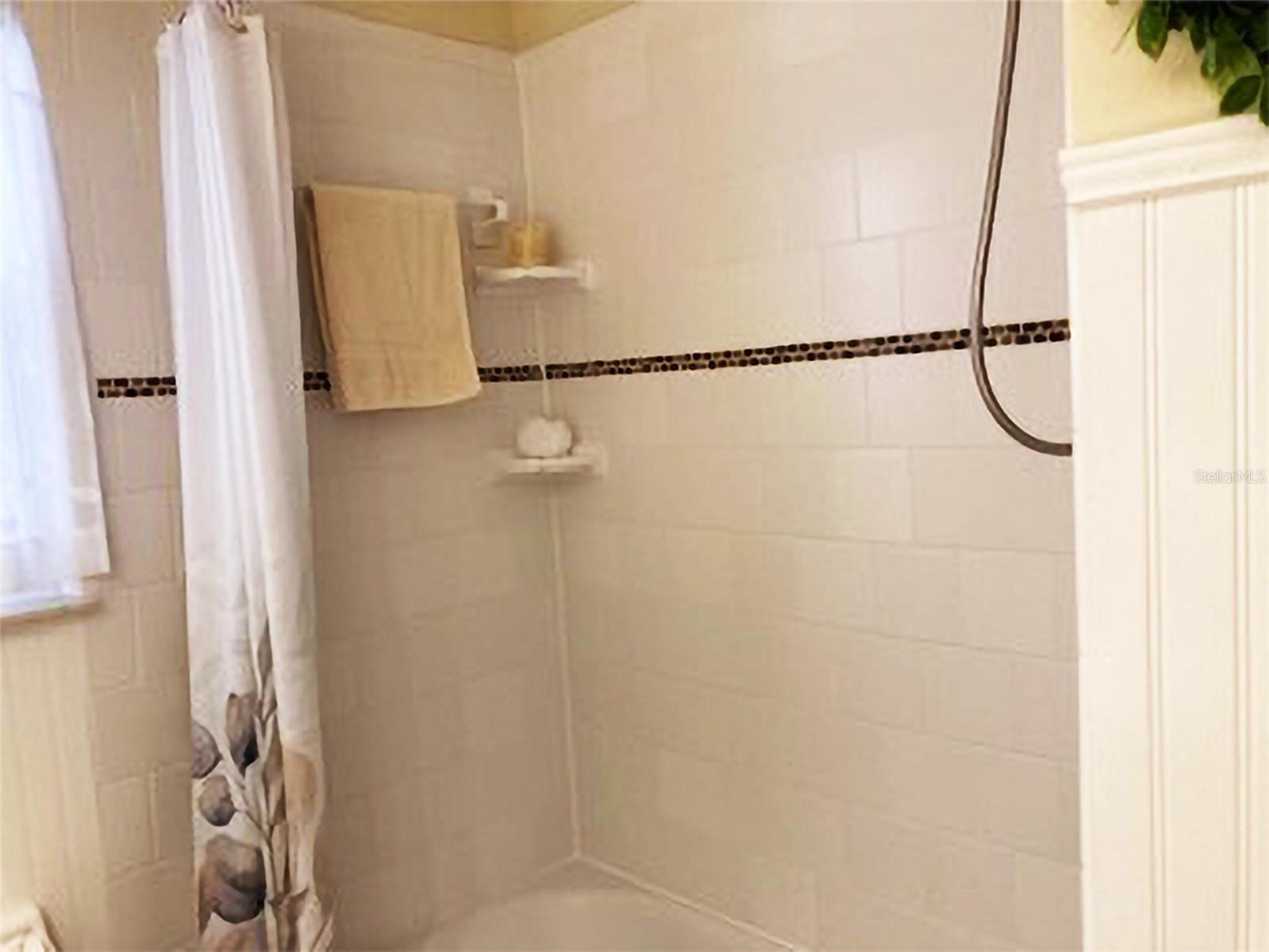 CORAL HEIGHTS COMPREHENSIVE REPLAT - Residential