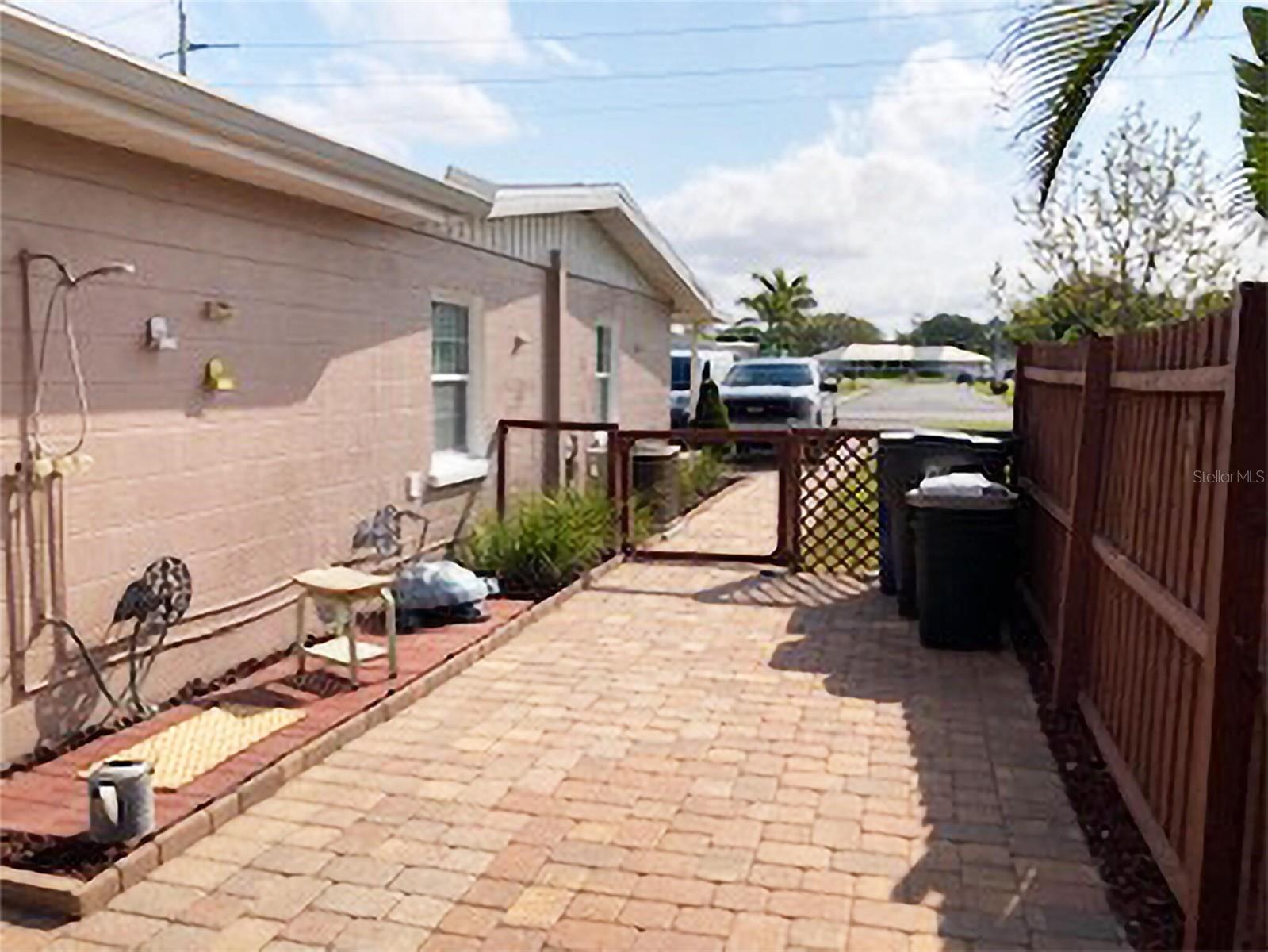 CORAL HEIGHTS COMPREHENSIVE REPLAT - Residential