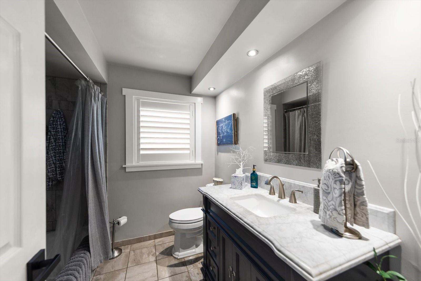OAKHURST GROVES 2ND ADD - Residential
