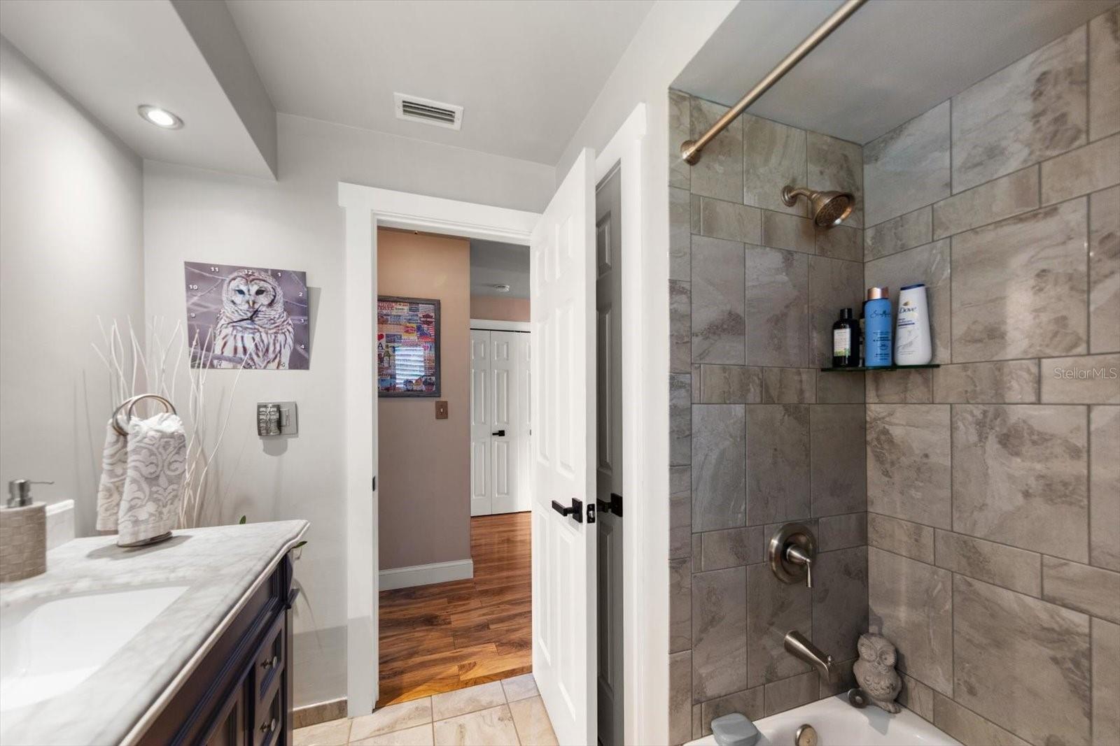 OAKHURST GROVES 2ND ADD - Residential