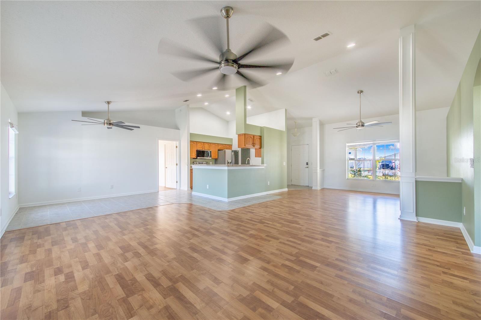 COUNTRY WALK PH 02 - Residential