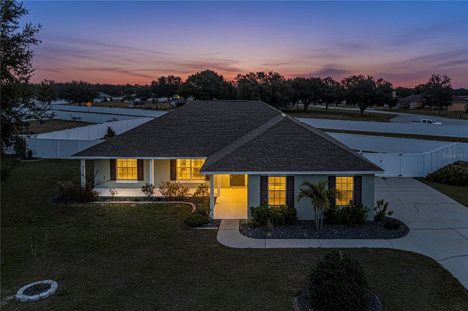 COUNTRY WALK PH 02 - Residential