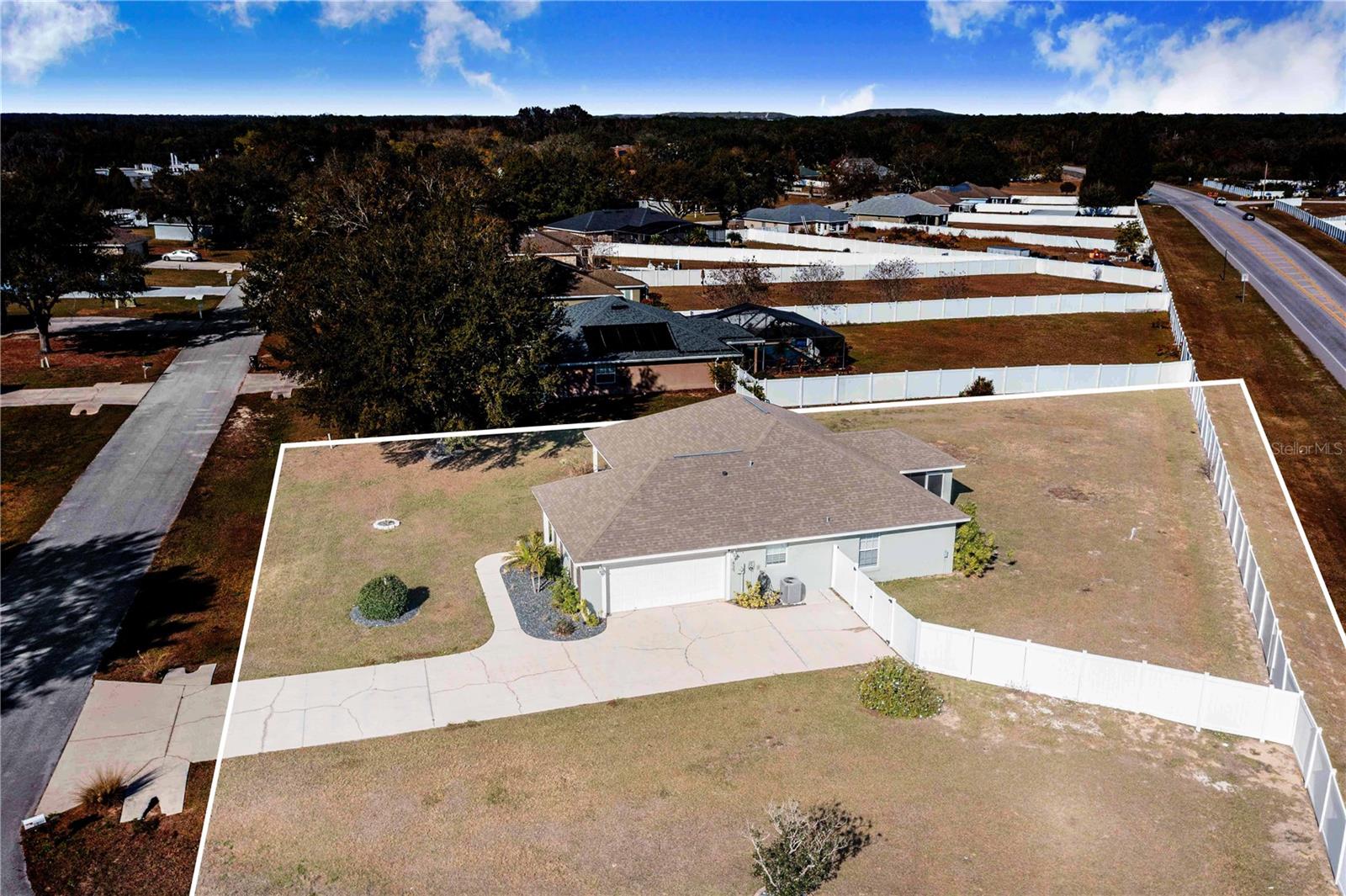 COUNTRY WALK PH 02 - Residential