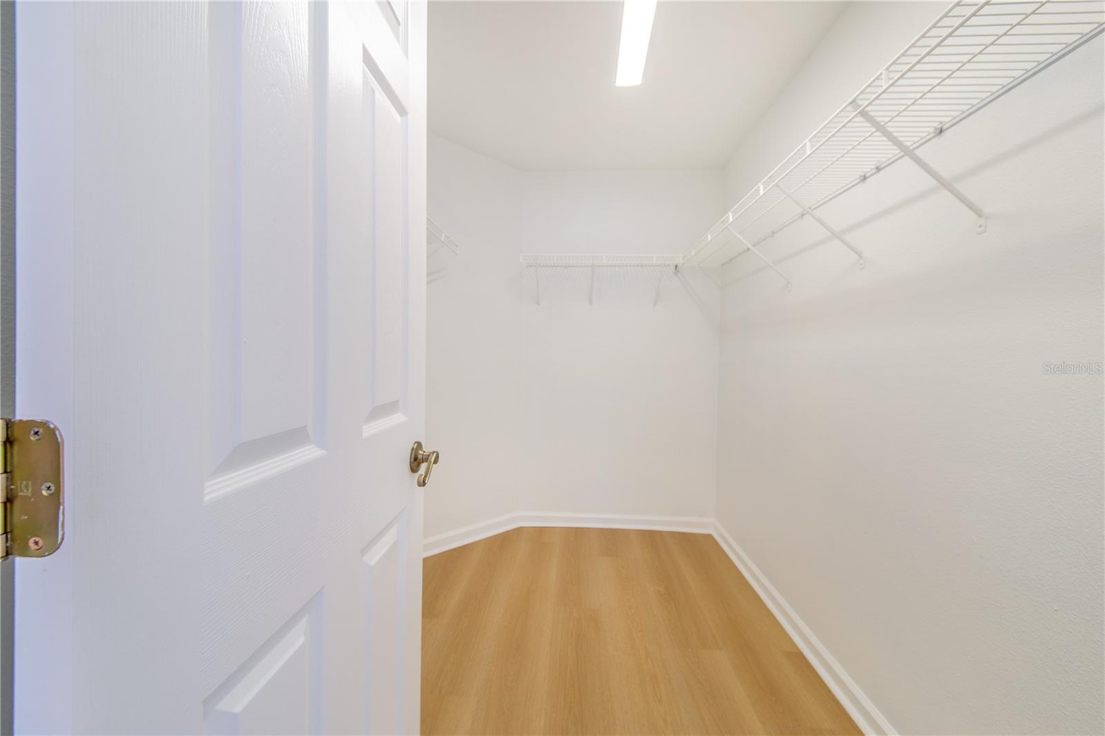 COUNTRY WALK PH 02 - Residential