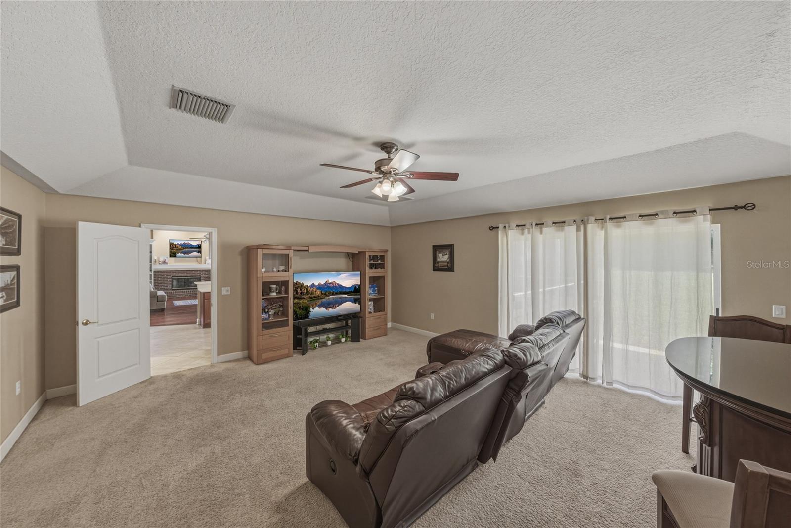 TWIN LAKES PARCELS D1 D3 & E - Residential