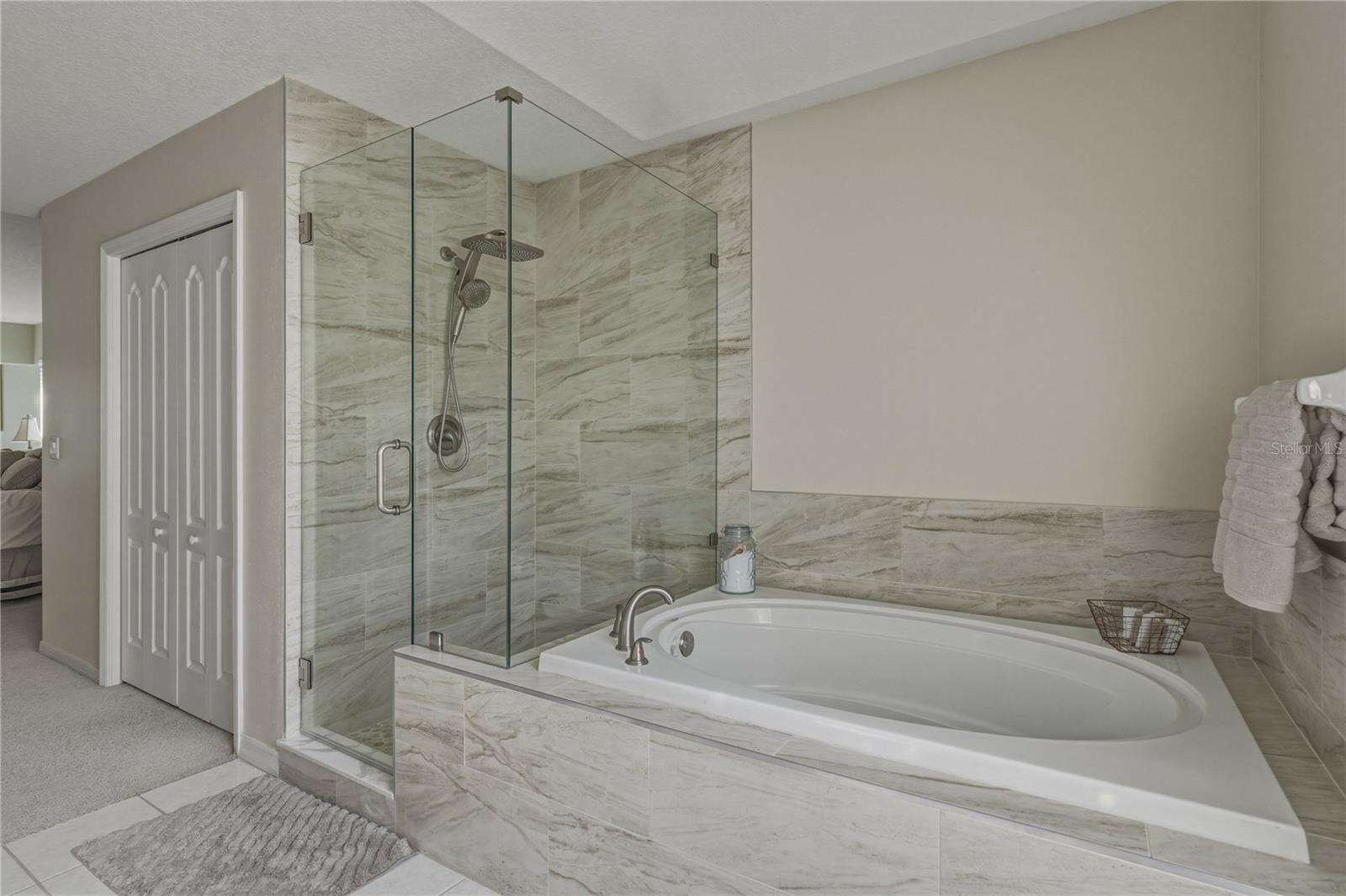 TWIN LAKES PARCELS D1 D3 & E - Residential