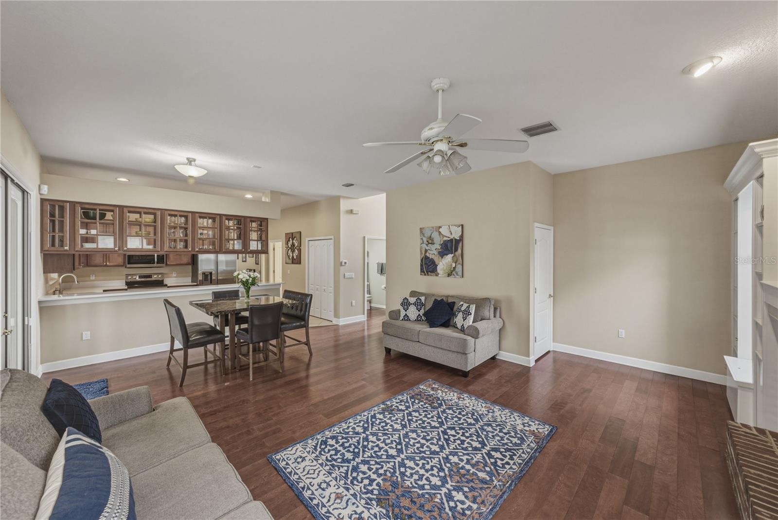 TWIN LAKES PARCELS D1 D3 & E - Residential