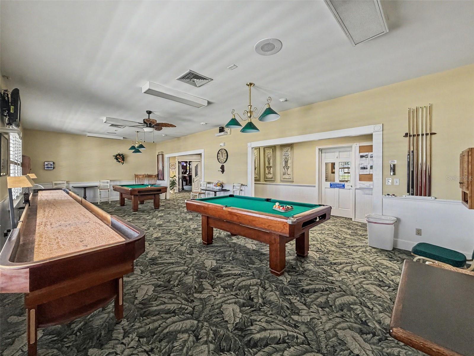 SWEETWATER GOLF & TENNIS CLUB - Residential