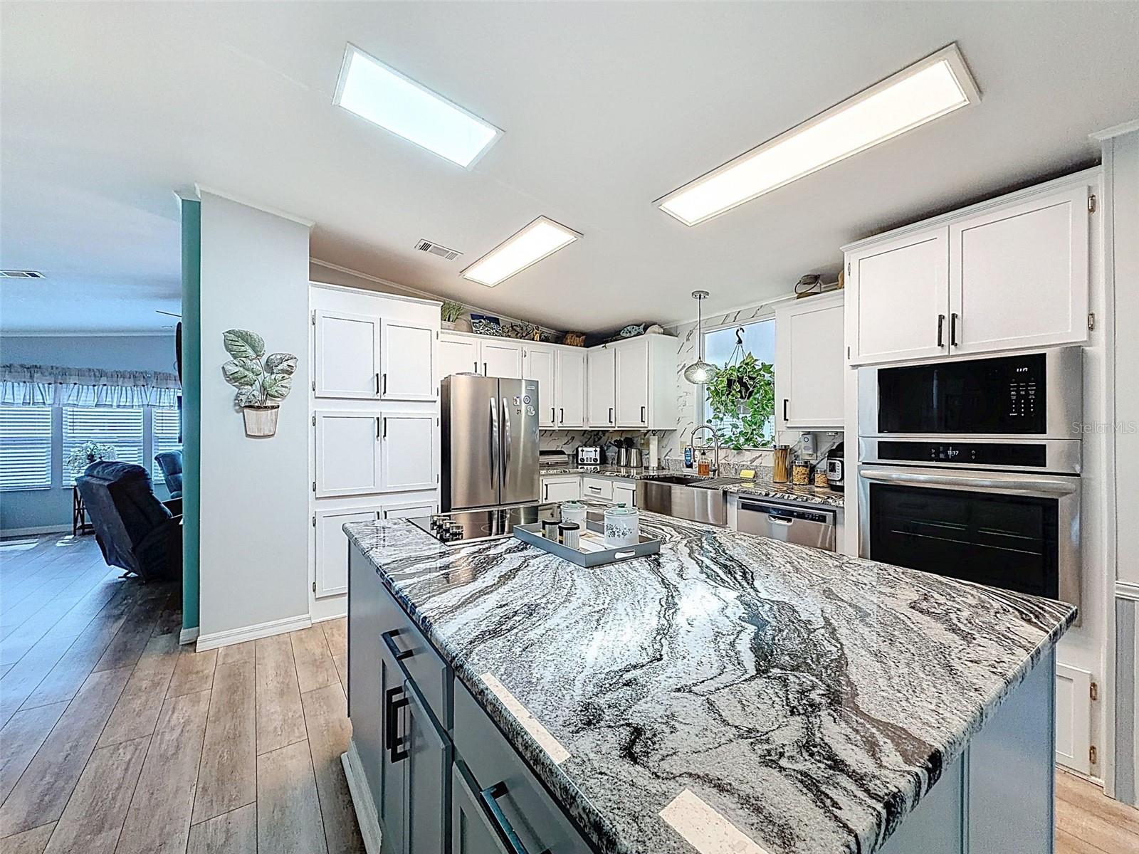 SWEETWATER GOLF & TENNIS CLUB - Residential