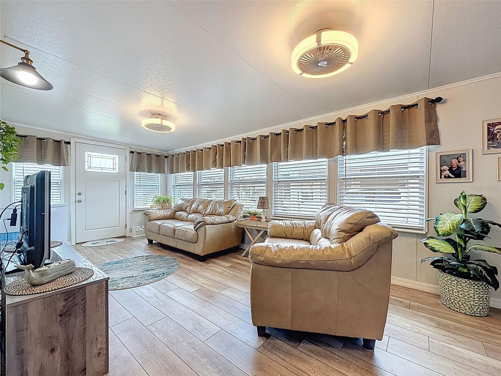 SWEETWATER GOLF & TENNIS CLUB - Residential