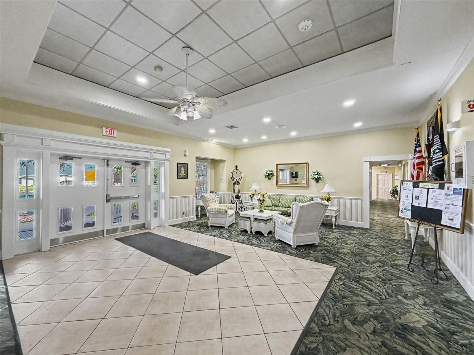 SWEETWATER GOLF & TENNIS CLUB - Residential