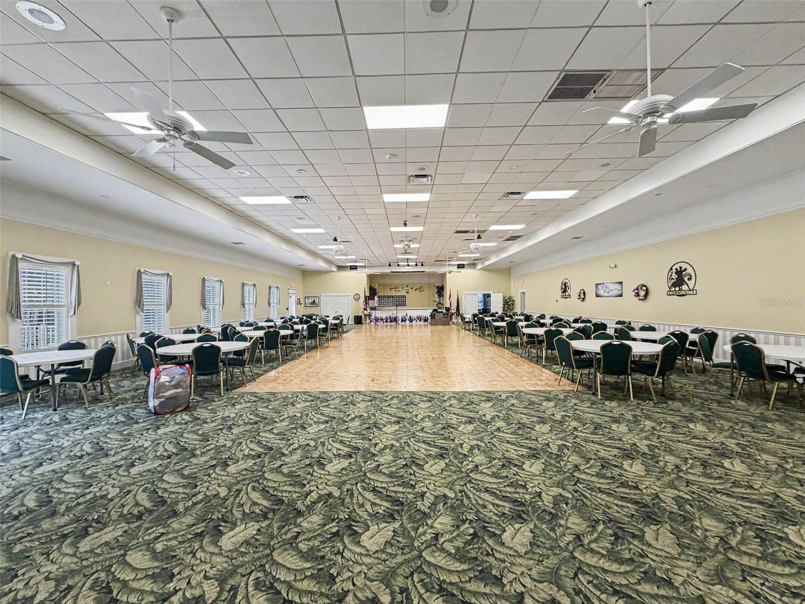 SWEETWATER GOLF & TENNIS CLUB - Residential