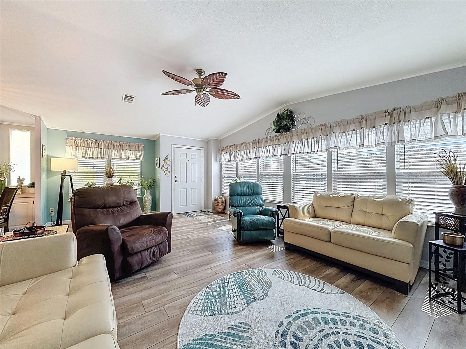 SWEETWATER GOLF & TENNIS CLUB - Residential