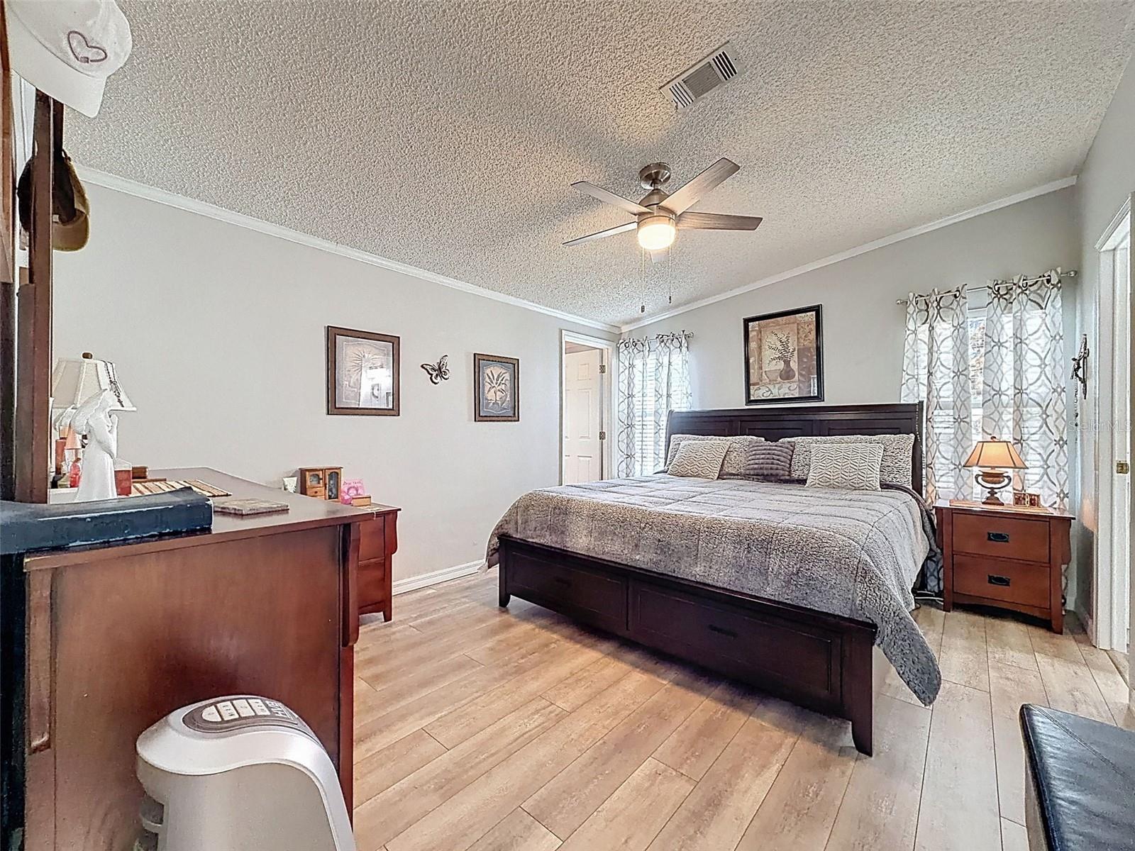 SWEETWATER GOLF & TENNIS CLUB - Residential