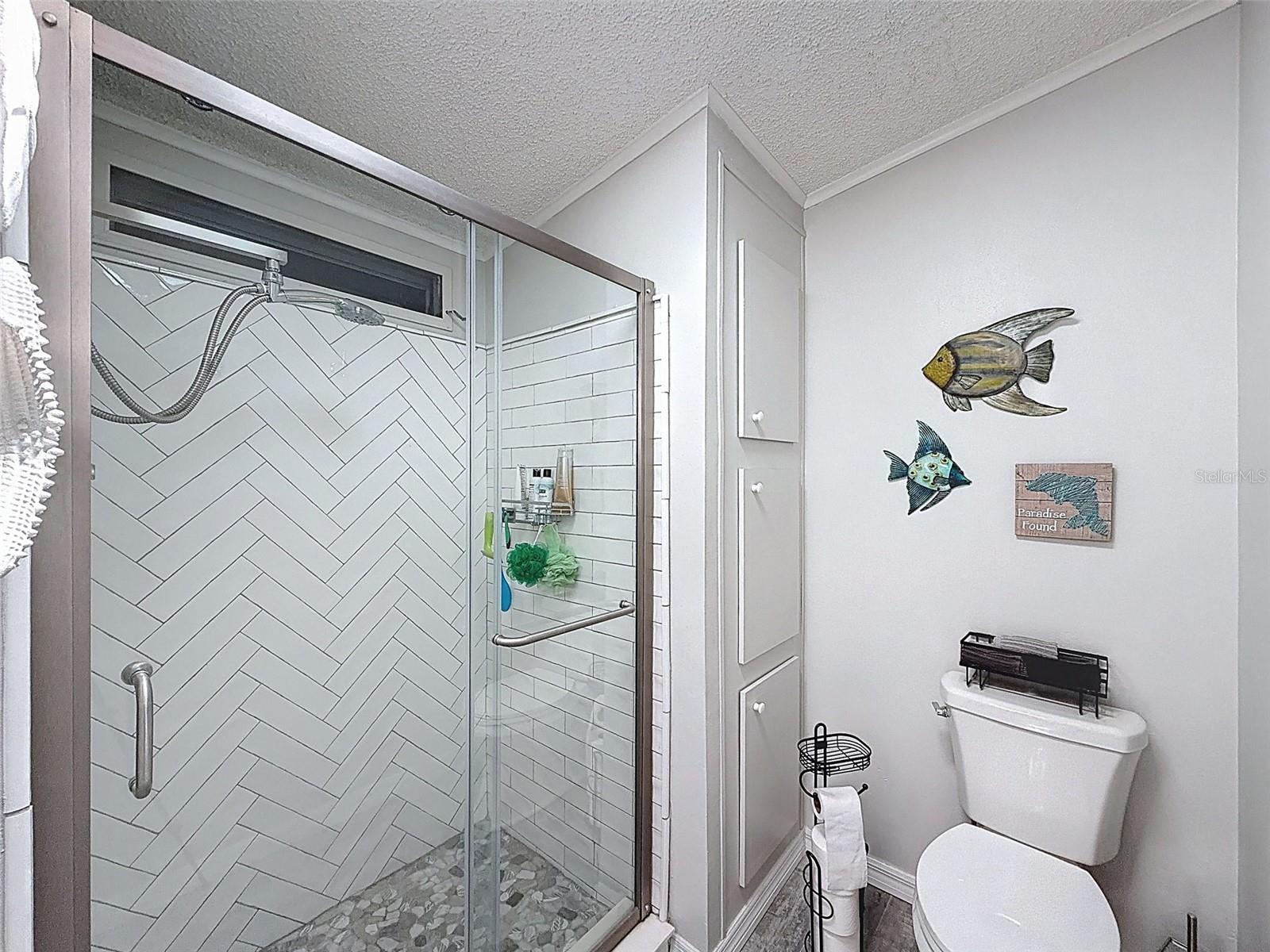 SWEETWATER GOLF & TENNIS CLUB - Residential