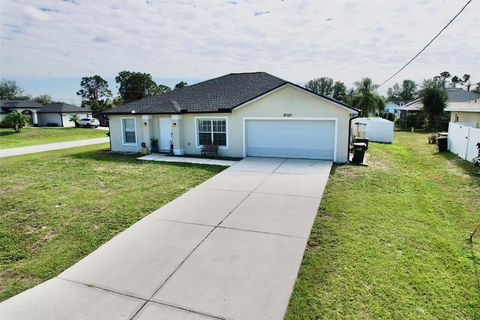 A home in NORTH PORT