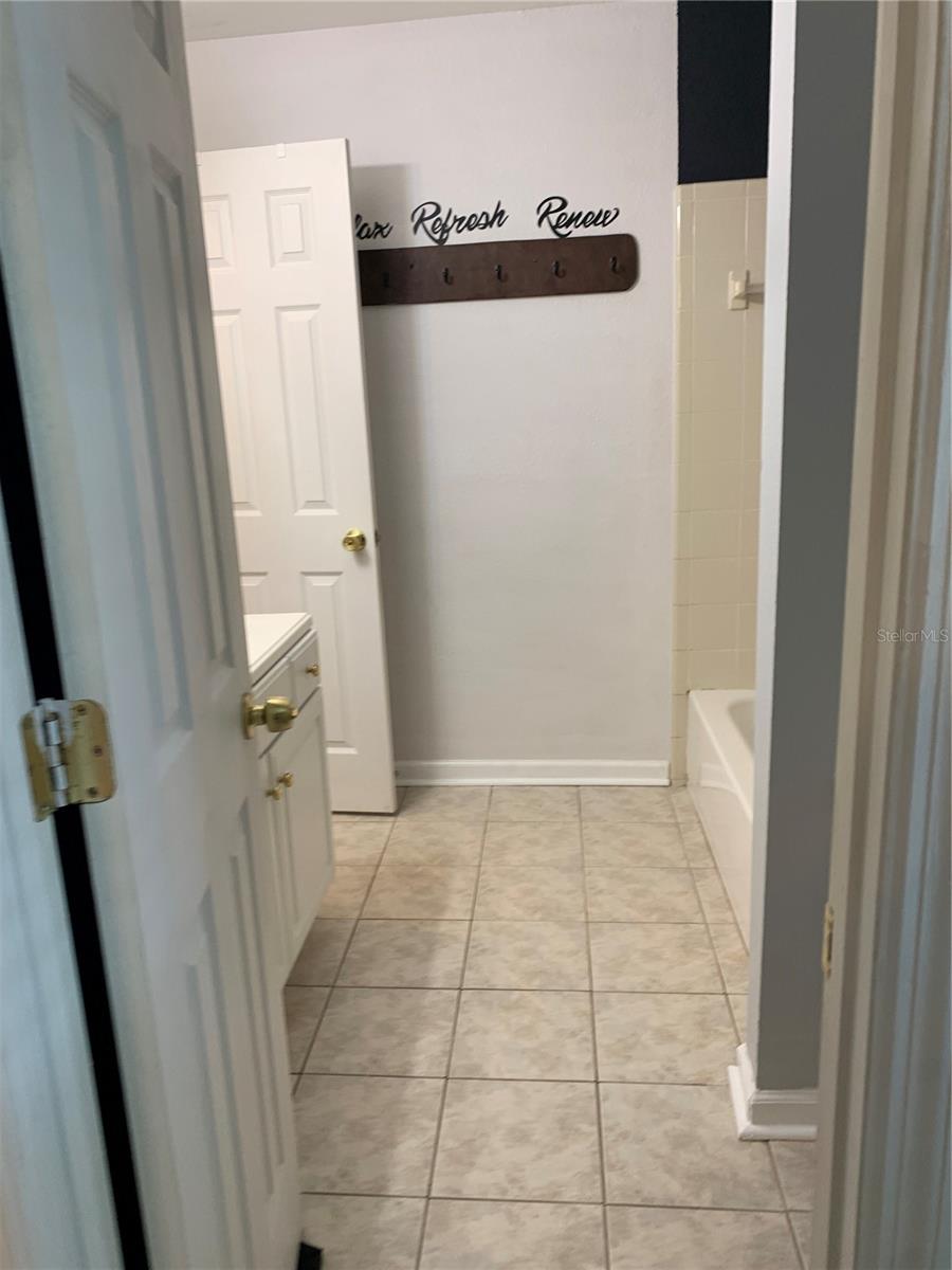 PORT CHARLOTTE SEC 079 - Residential Lease