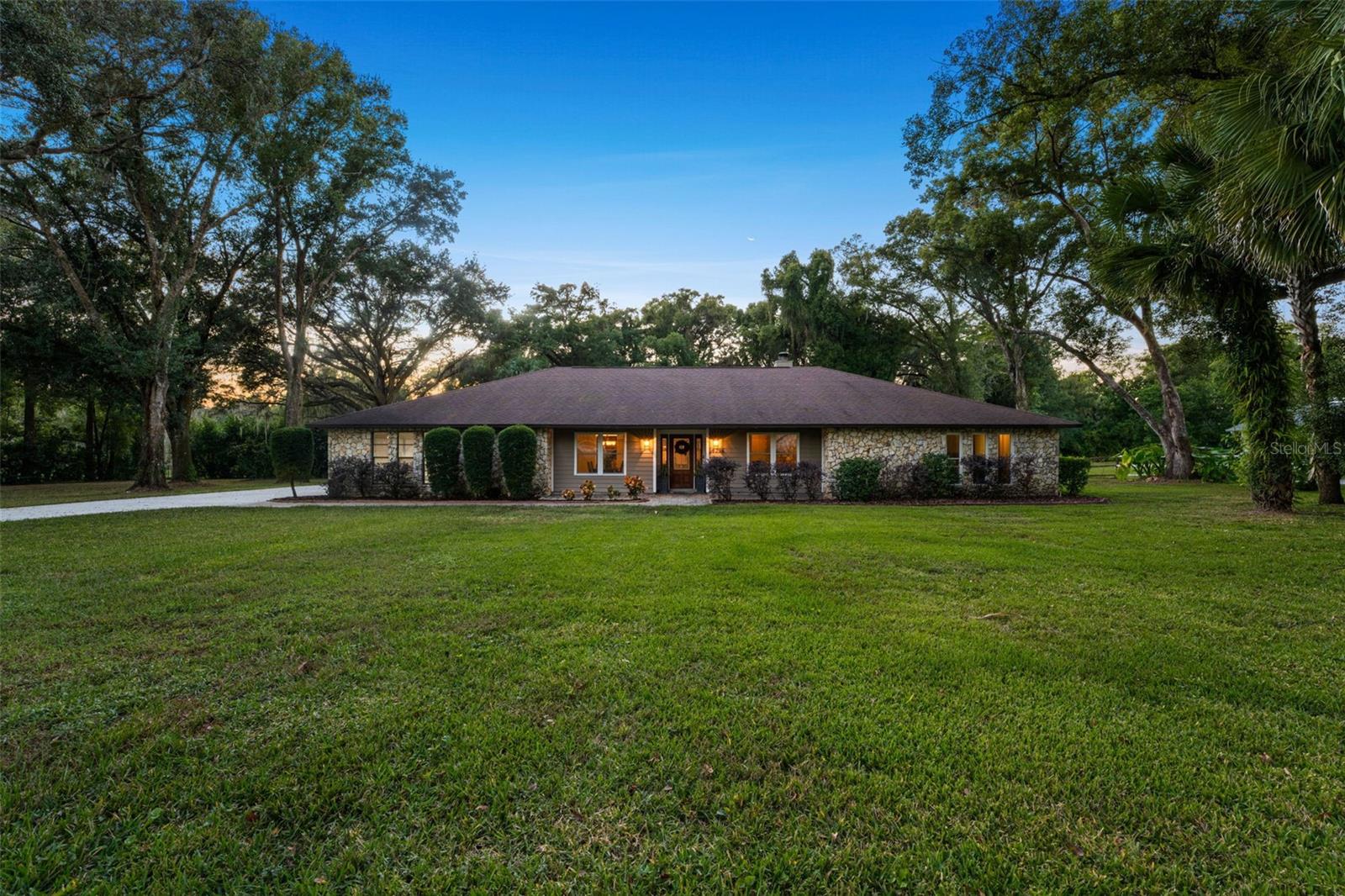 WESTWIND - Residential