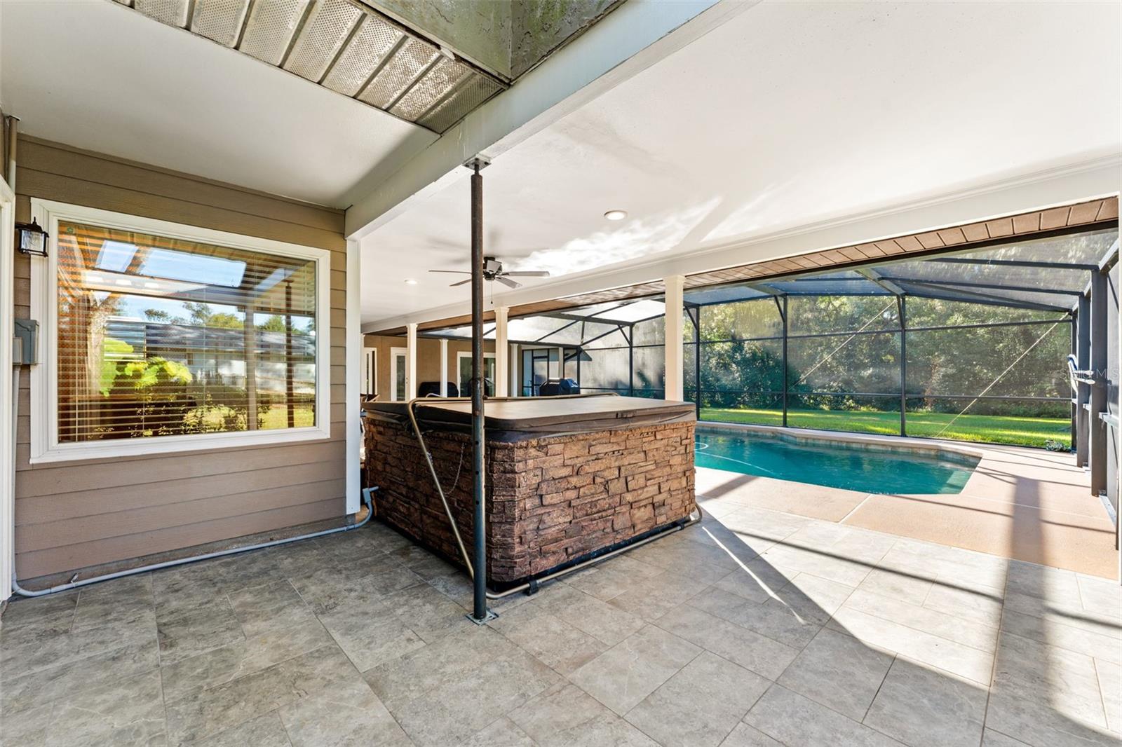 WESTWIND - Residential