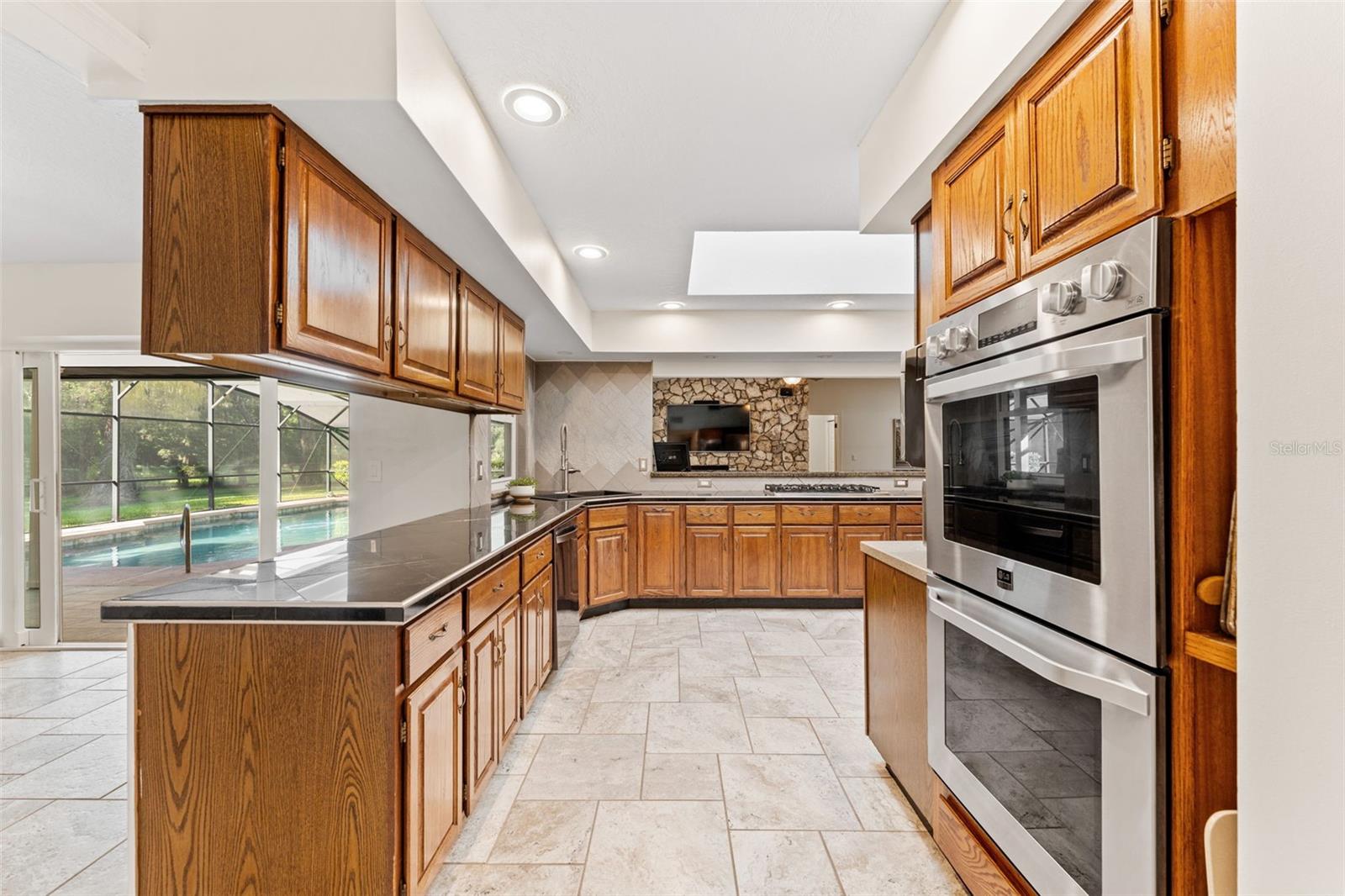 WESTWIND - Residential