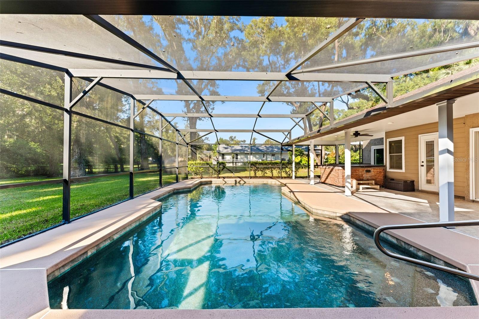 WESTWIND - Residential