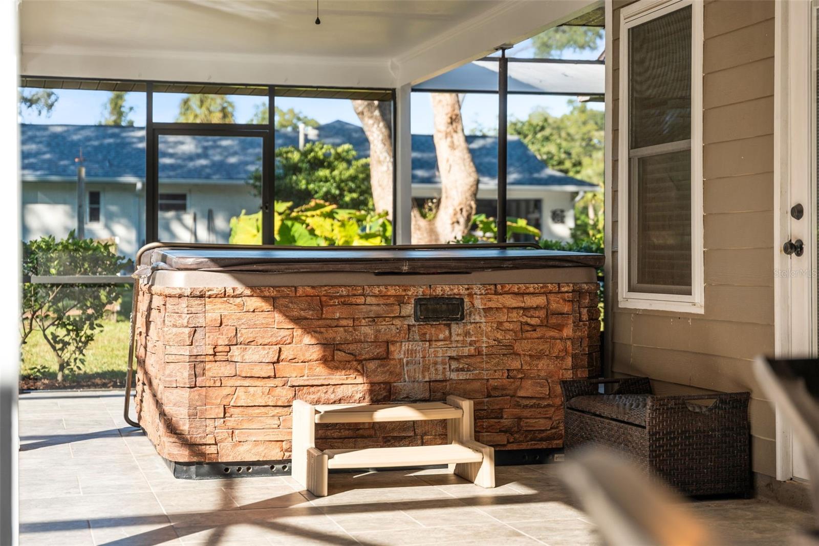 WESTWIND - Residential