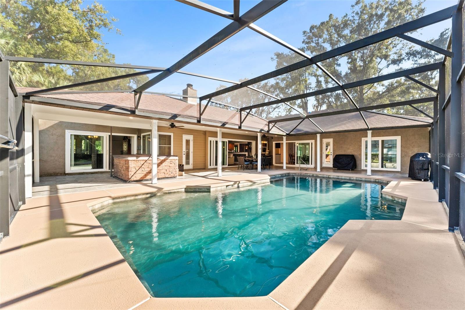 WESTWIND - Residential