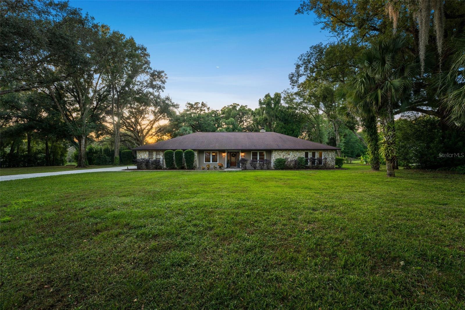 WESTWIND - Residential