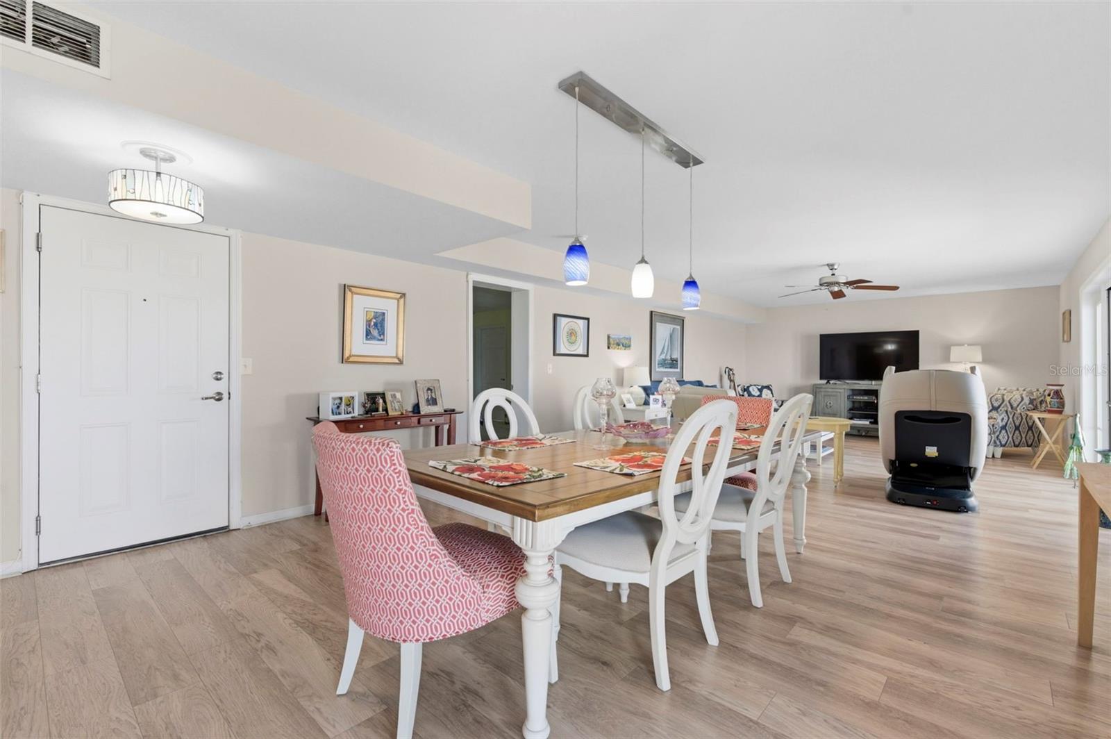 WATERSIDE AT COQUINA KEY SOUTH - Residential