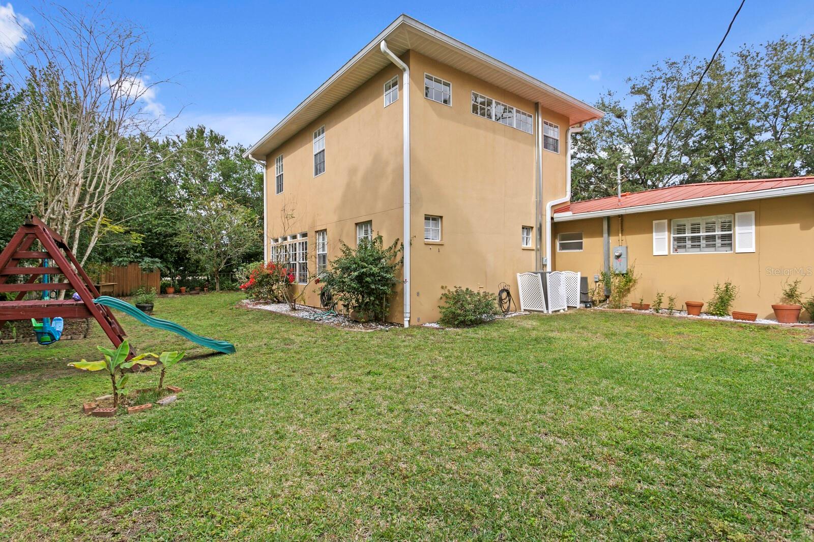 TEMPLE TERRACE ESTATES - Residential