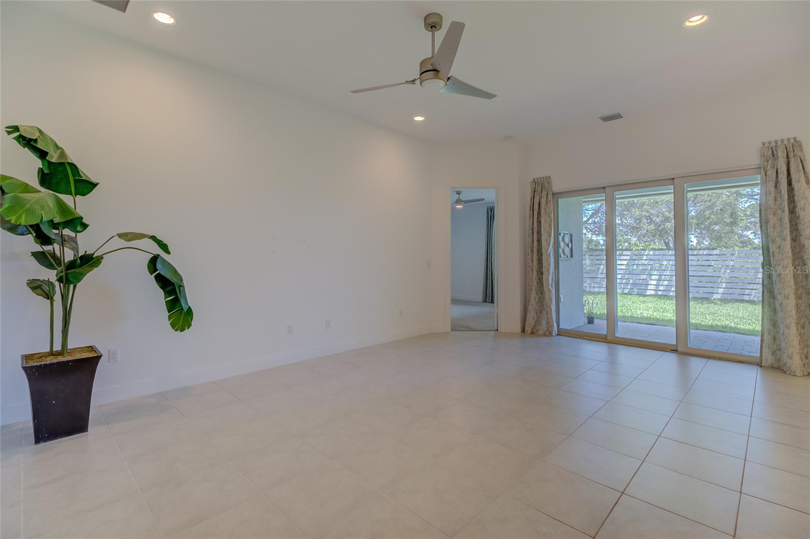 PALADIN PLACE II - Residential