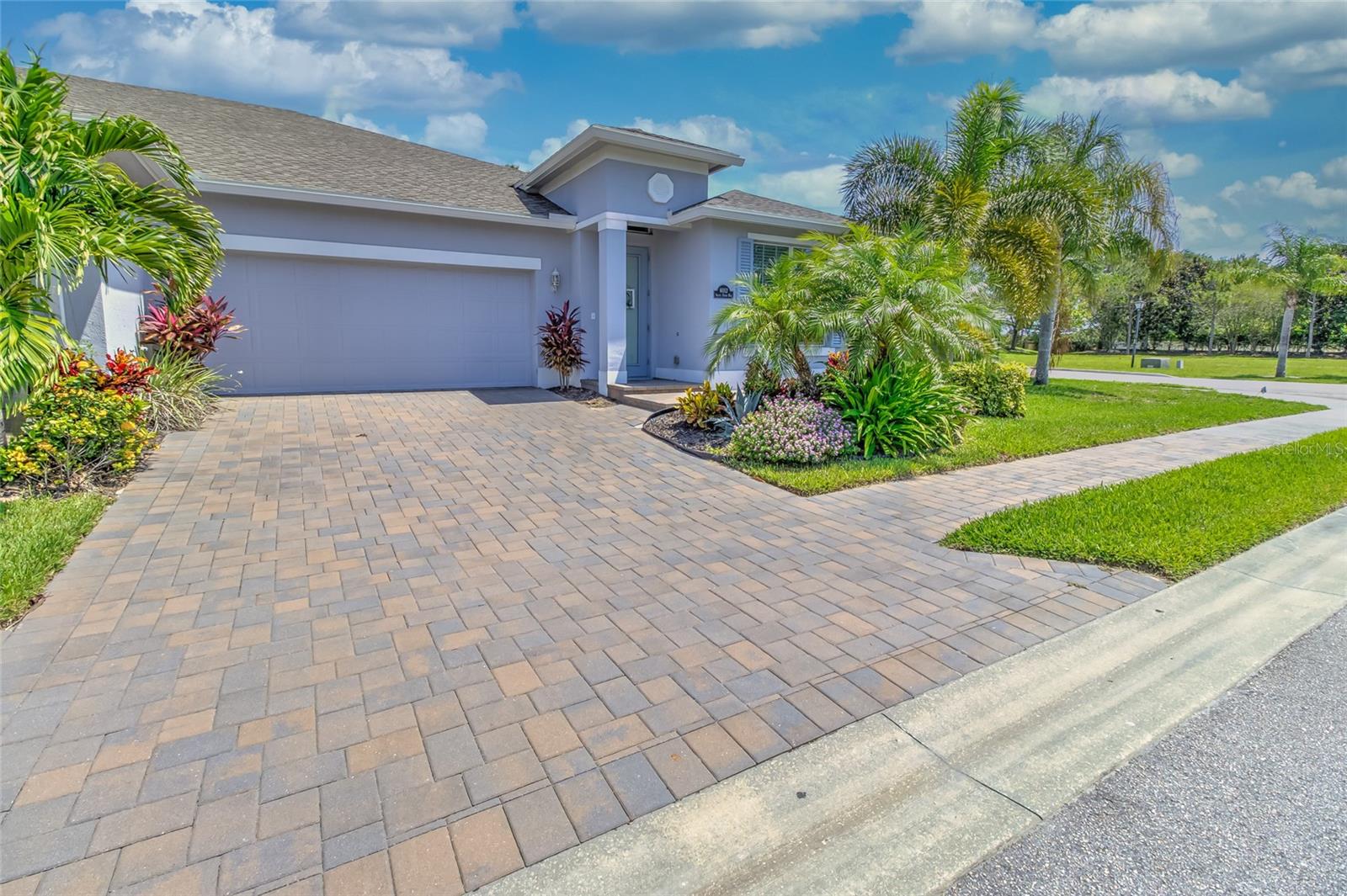 PALADIN PLACE II - Residential