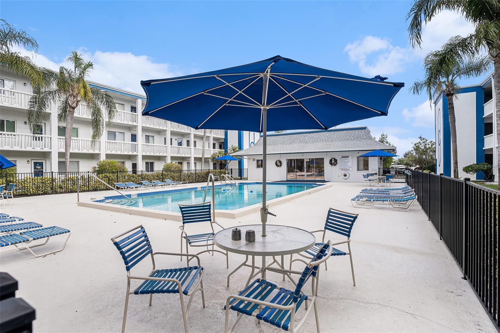 GATEWAY BY THE BAY - Residential