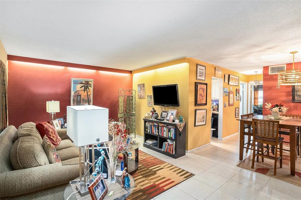 Photo of 350 79th Avenue N #132, St Petersburg, FL 33702 (MLS # TB8460716)