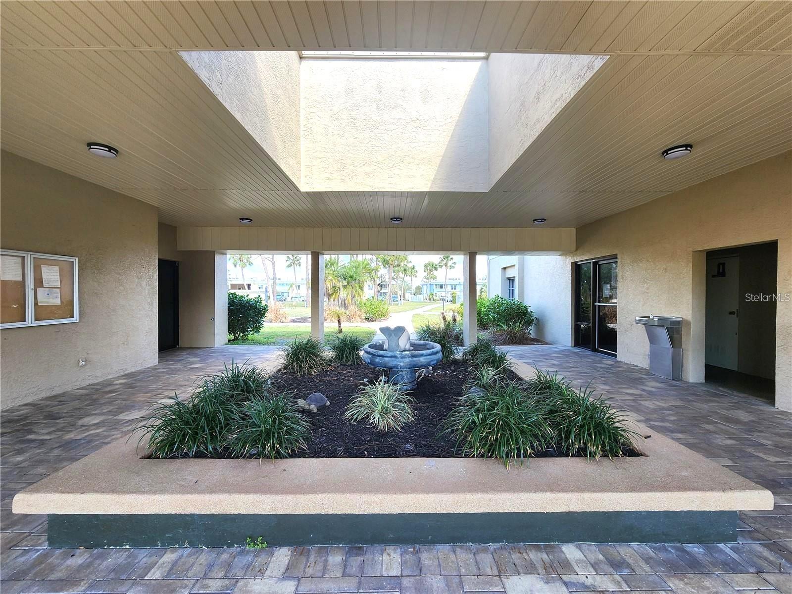 HAMPSHIRE HOUSE - Residential